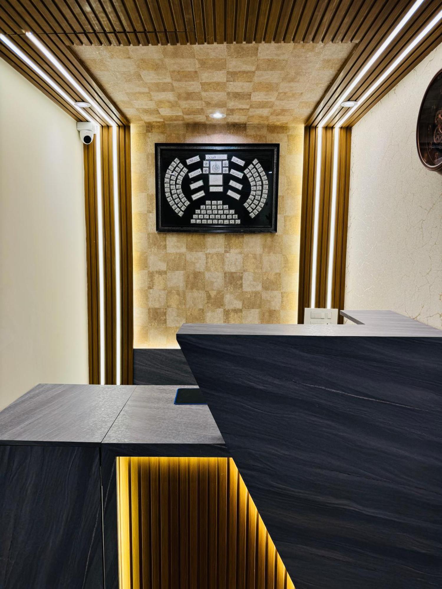 Hotel Bellamont Мумбаи Экстерьер фото